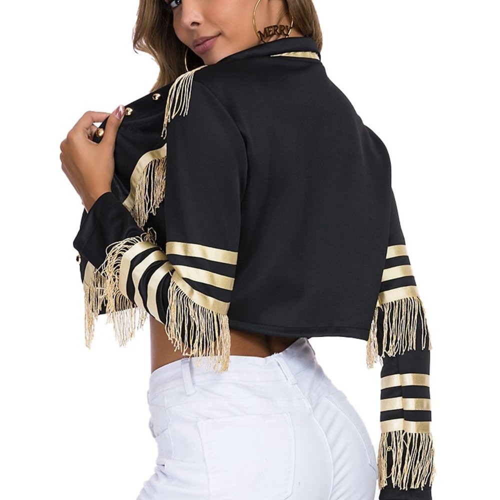 Callie Lives is LIVE with $99 COATS $39 BLAZERS $59 JACKETS AT 12:30pm et - Picture 9 of 15